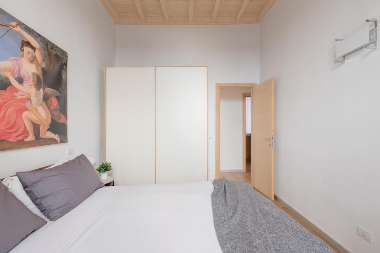 Iflat Navona White And Stylish Apartment Рим Экстерьер фото